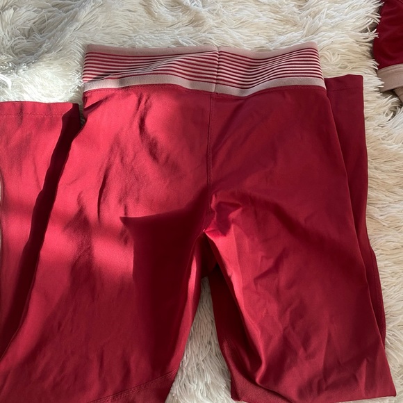 matching nike set - Picture 6 of 7